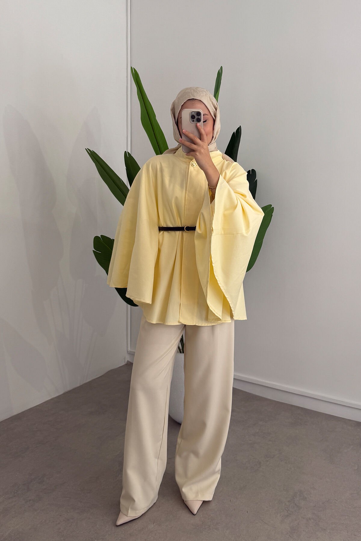 KEMERLİ GABARDİN PANÇO 9-52626  - SARI