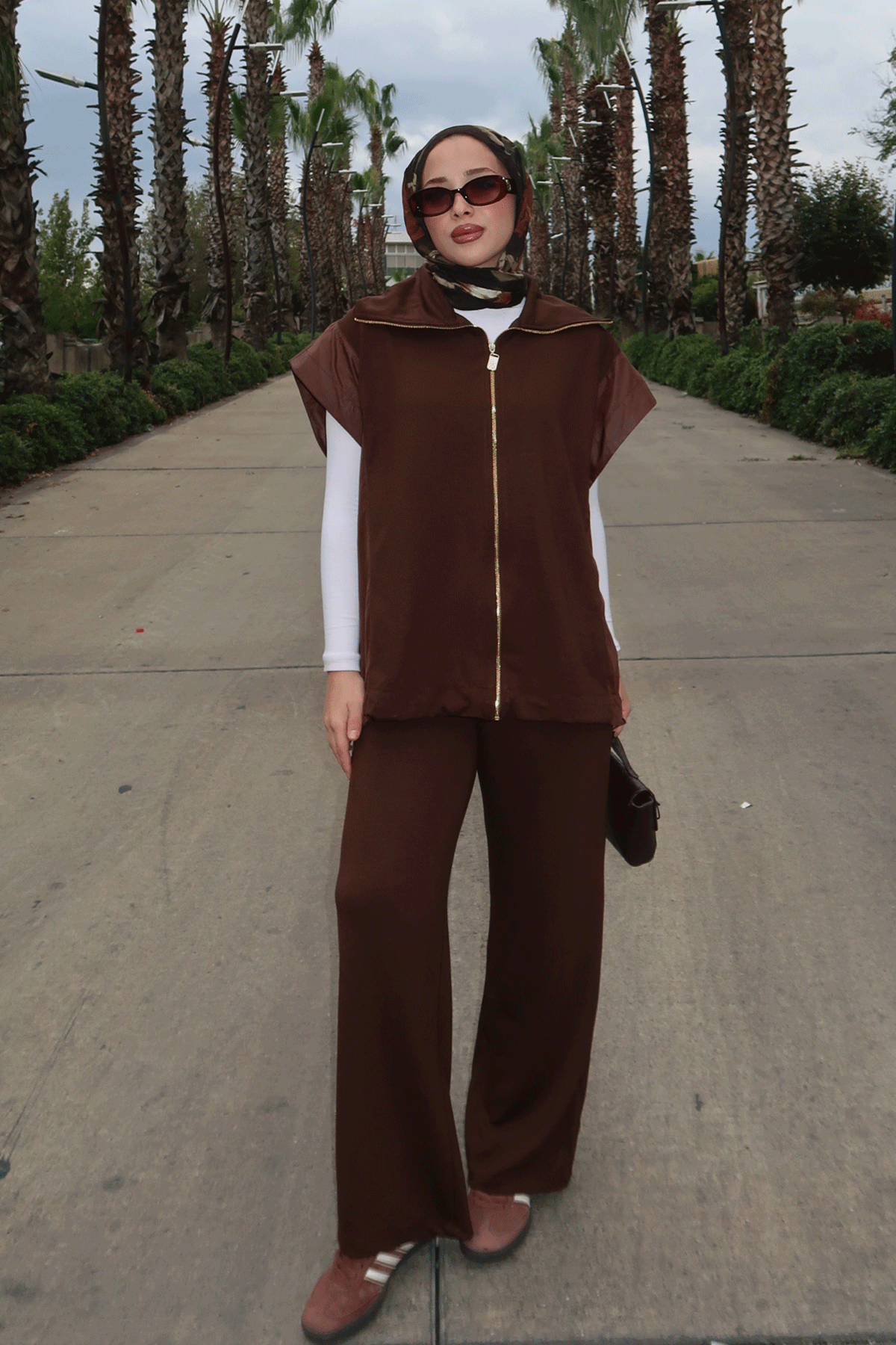 GARNİ DETAYLI YELEK TAKIM 44-3063 - KAHVERENGİ