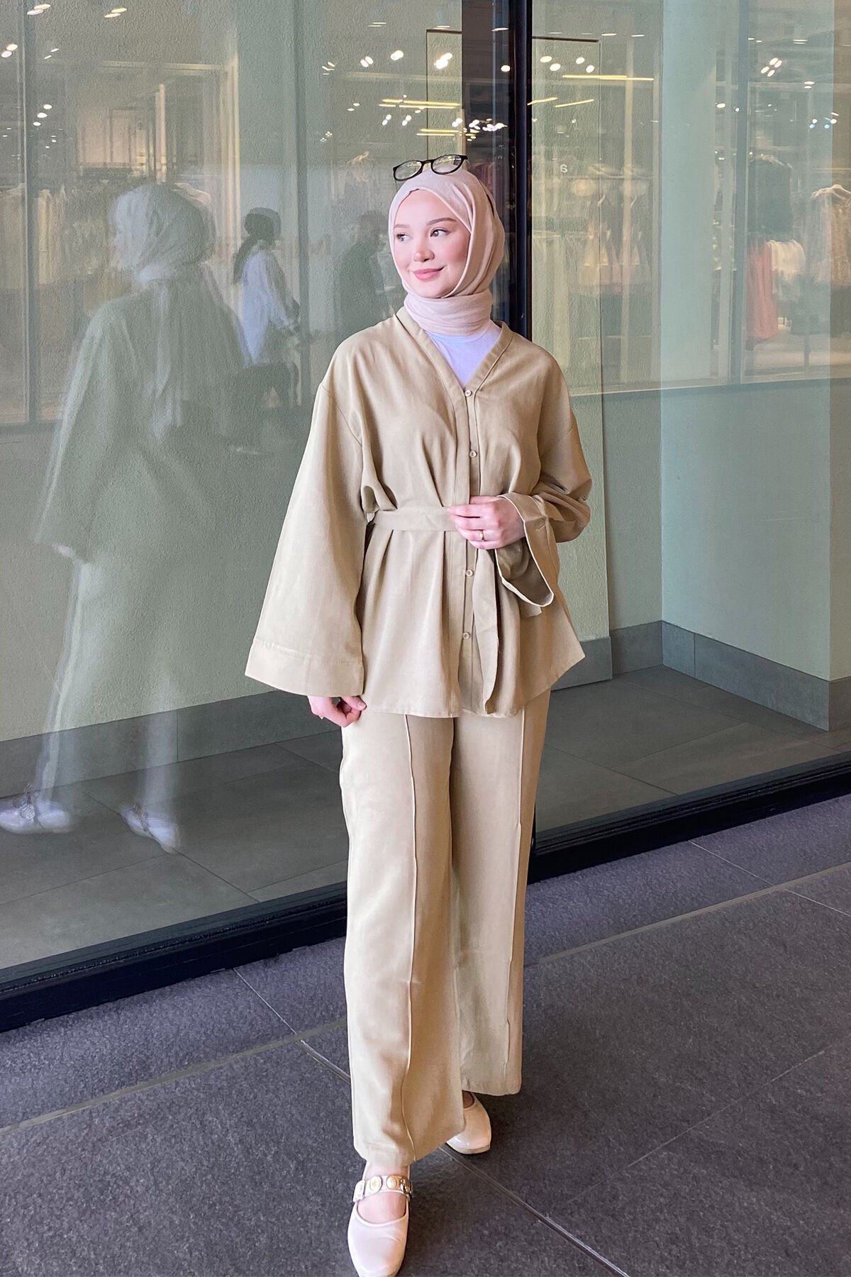 V YAKA DÜGMELİ TAKIM 9-51872 - HAKİ YEŞİL