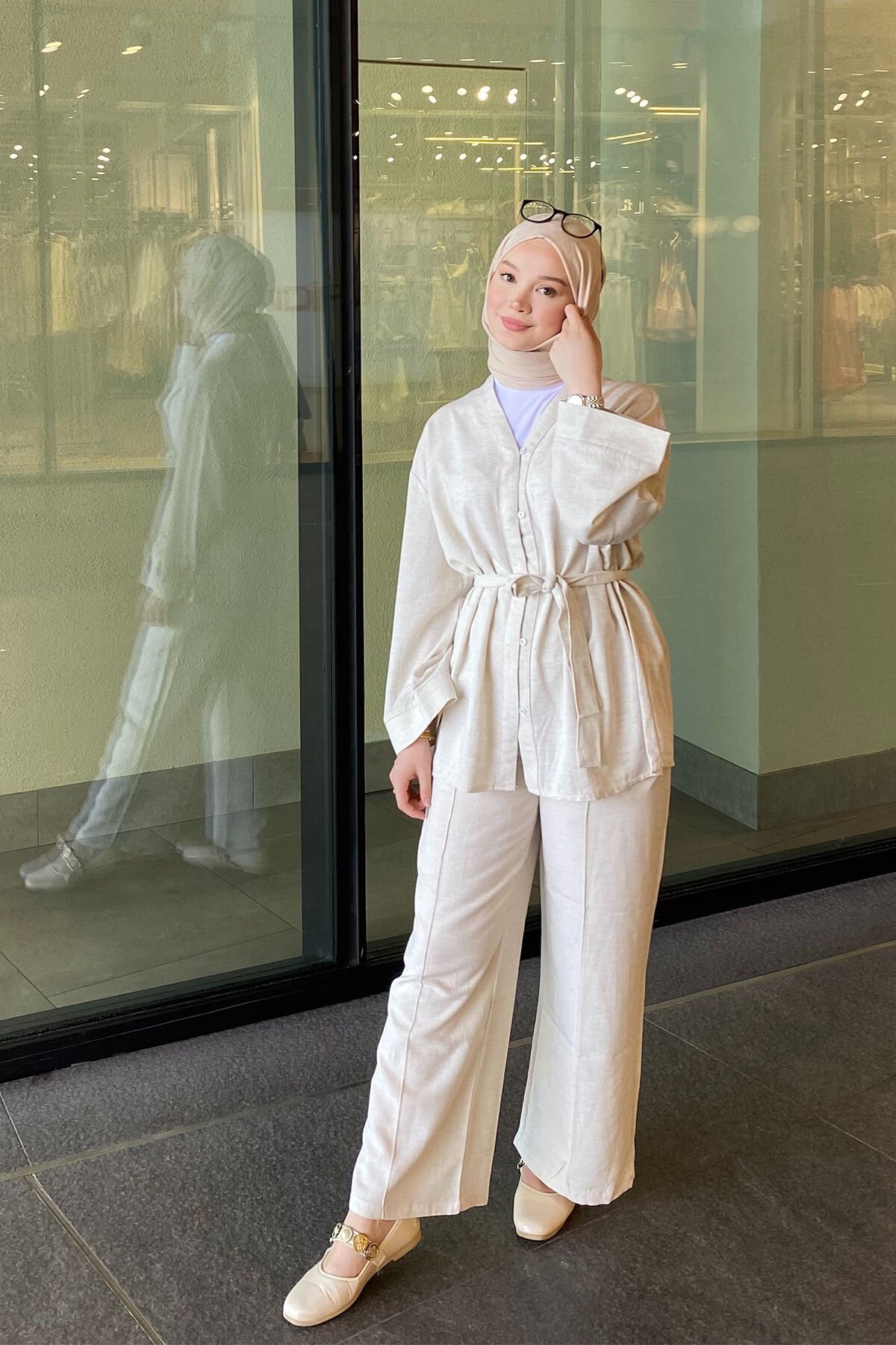 V YAKA DÜGMELİ TAKIM 9-51872 - EKRU