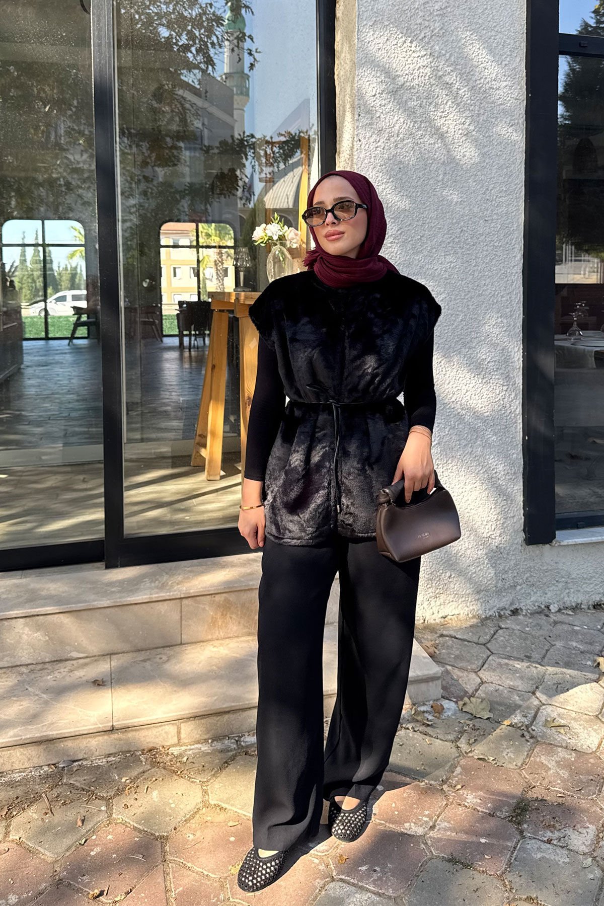 KEMERLİ KÜRK YELEK 9-52601 - SİYAH